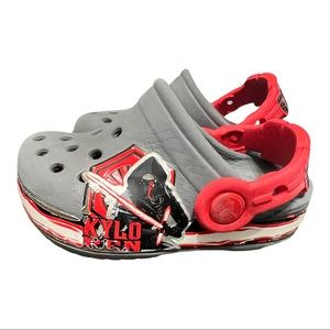 Crocs Toddler Grey Red Kylo Ren Glow In The Dark Cushioned Star Wars Clog C4/5